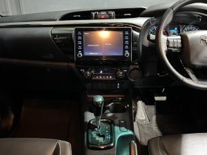 Toyota Hilux 2.8GD-6 double cab Legend auto - Image 11