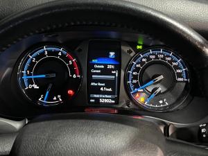 Toyota Hilux 2.8GD-6 double cab Legend auto - Image 8