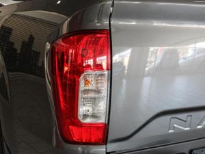 Nissan Navara 2.5DDTi double cab SE Plus auto - Image 17