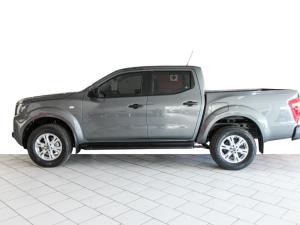 Nissan Navara 2.5DDTi double cab SE Plus auto - Image 4