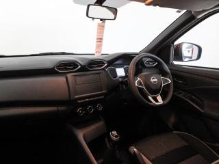 Nissan Magnite 1.0 Move panel van