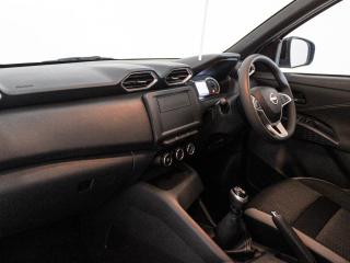 Nissan Magnite 1.0 Move panel van