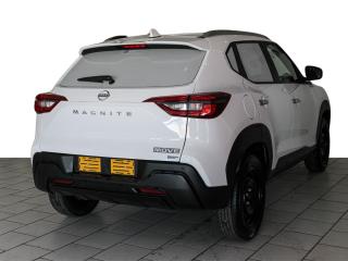 Nissan Magnite 1.0 Move panel van