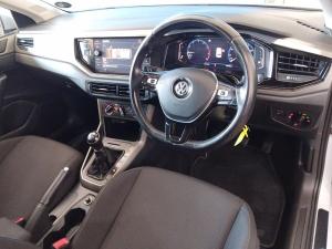 Volkswagen Polo hatch 1.0TSI Comfortline - Image 7