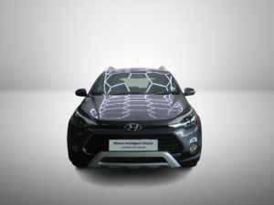 Hyundai i20 Active 1.4 Fluid - Image 2