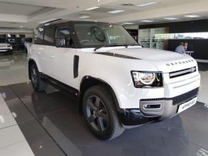 Land Rover Defender 110 D250 X-Dynamic SE - Image 1