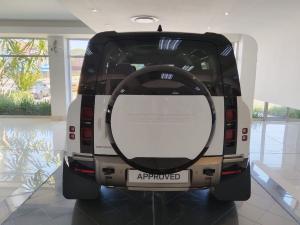 Land Rover Defender 110 D250 X-Dynamic SE - Image 5
