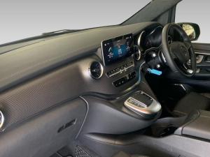Mercedes-Benz V-Class V300d Exclusive - Image 6