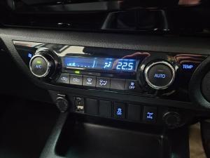 Toyota Hilux 2.8GD-6 double cab Raider - Image 13