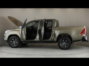 Toyota Hilux 2.8GD-6 48V double cab 4x4 Raider - Image 13