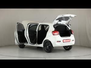 Toyota Vitz 1.0 XR auto - Image 12