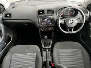 Volkswagen Polo Vivo hatch 1.4 Comfortline - Image 13