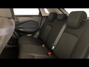 Toyota Starlet 1.5 XS auto - Image 29