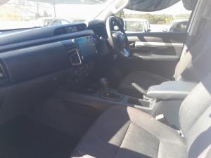 Toyota Hilux 2.4GD-6 double cab 4x4 Raider auto - Image 7