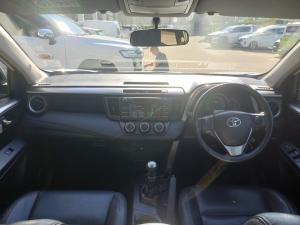 Toyota RAV4 2.0 GX - Image 6