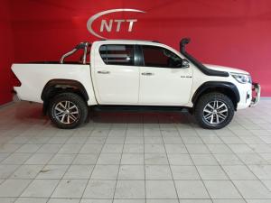 Toyota Hilux 2.8 GD-6 Raider 4X4 automaticD/C - Image 3