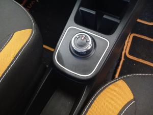 Renault Kwid 1.0 Climber 5-Door AMT - Image 13