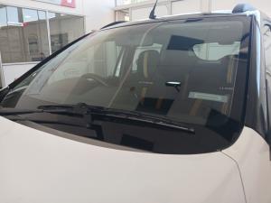 Renault Kwid 1.0 Climber 5-Door AMT - Image 16