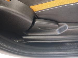 Renault Kwid 1.0 Climber 5-Door AMT - Image 21