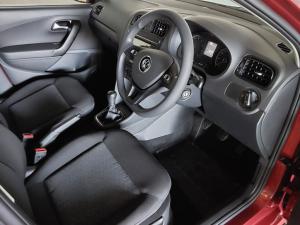 Volkswagen Polo Vivo 1.4 Life - Image 17