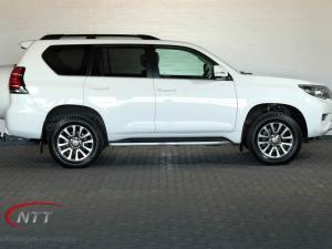 Toyota Prado VX-L 2.8GD automatic - Image 3