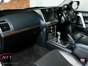 Toyota Prado VX-L 2.8GD automatic - Image 7