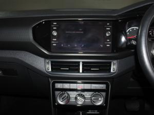 Volkswagen T-CROSS 1.0 TSI Comfortline DSG - Image 11
