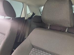 Volkswagen Polo Vivo 1.4 - Image 11