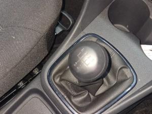 Volkswagen Polo Vivo 1.4 - Image 14