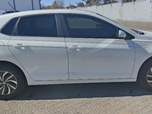 Volkswagen Polo 1.0 TSI - Image 5