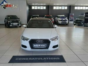 Audi A3 1.0T FSI Stronic - Image 2