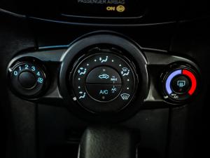Ford Fiesta 5-door 1.0T Trend - Image 17