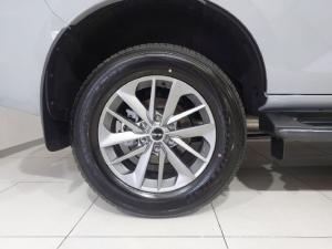 Isuzu mu-X 3.0TD LS - Image 10