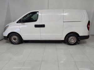 Hyundai H-1 2.5VGTi panel van - Image 2