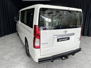Toyota Quantum 2.8 LWB bus 11-seater GL - Image 4