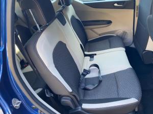 Renault Triber 1.0 Intens manual - Image 8