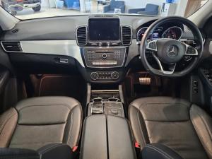 Mercedes-Benz GLE GLE350d - Image 11