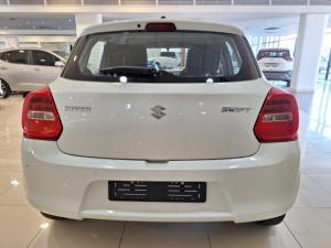Suzuki Swift 1.2 GL manual - Image 4