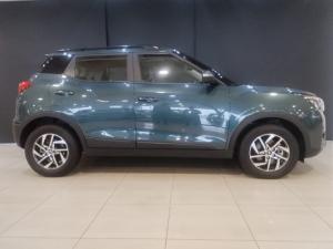 Mahindra XUV300 1.2T W8 - Image 2