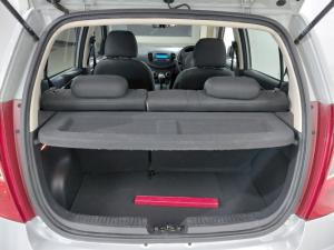 Hyundai i10 1.1 Motion auto - Image 5