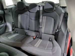 MINI Hatch Cooper S Hatch 5-door - Image 6