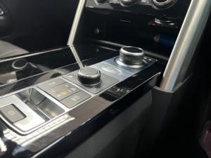 Land Rover Discovery HSE Td6 - Image 13
