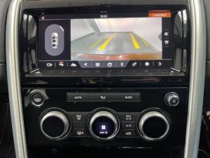 Land Rover Discovery HSE Td6 - Image 8