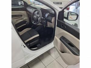 Renault Triber 1.0 Zen manual - Image 8
