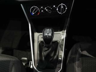 Volkswagen Polo hatch 1.0TSI Life auto