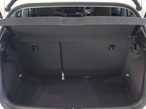 Volkswagen Polo hatch 1.0TSI Life auto - Image 15