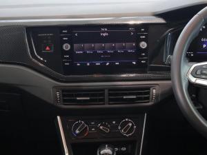 Volkswagen Polo hatch 1.0TSI Life auto - Image 16
