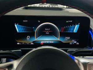 Mercedes-Benz GLB GLB35 4Matic - Image 9