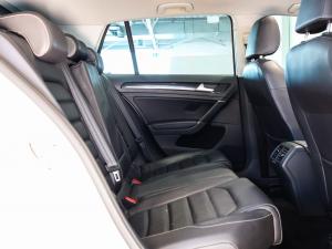 Volkswagen Golf 1.4TSI Highline - Image 18