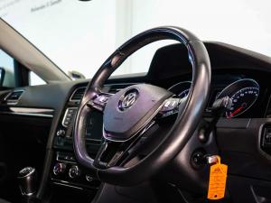 Volkswagen Golf 1.4TSI Highline - Image 7